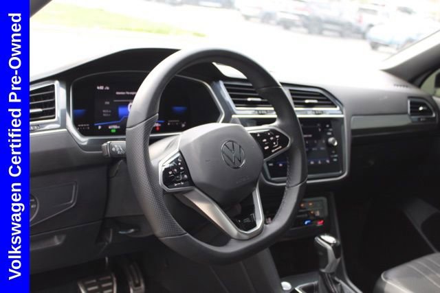 Used 2022 Volkswagen Tiguan SE R-Line AWD/4WD image 18