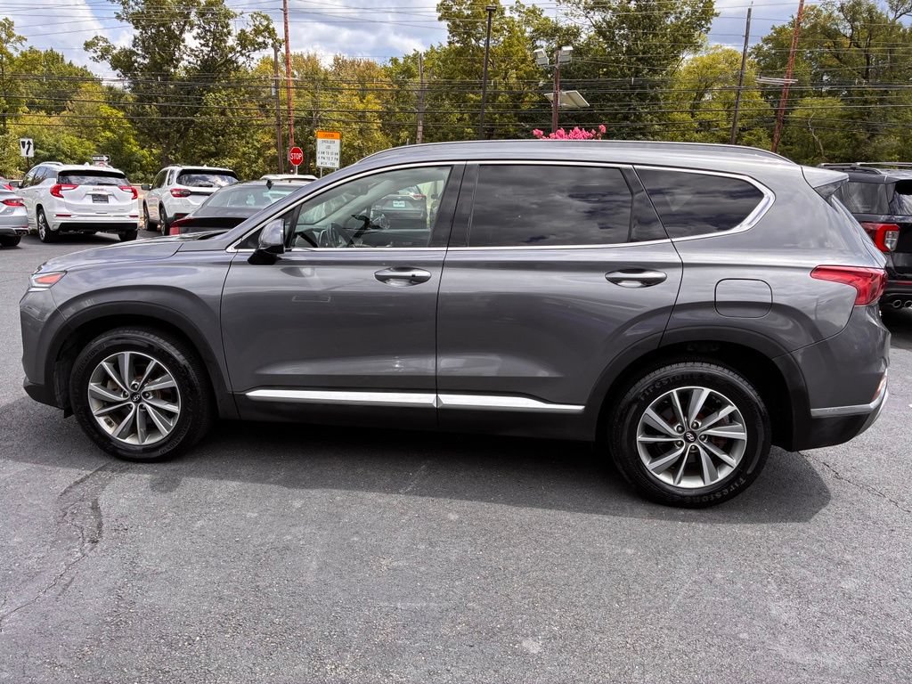 Used 2019 Hyundai Santa Fe SEL FWD image 4
