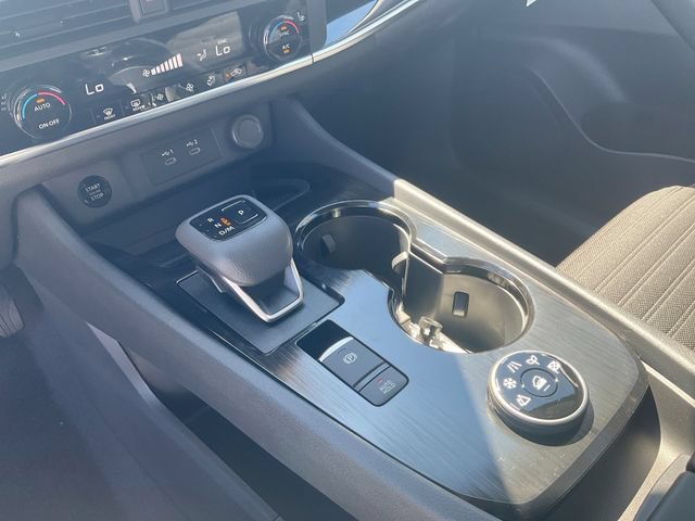 New 2026 Nissan Rogue SV AWD/4WD image 27