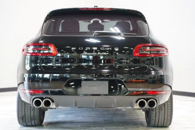 Used 2018 Porsche Macan Turbo AWD/4WD image 8