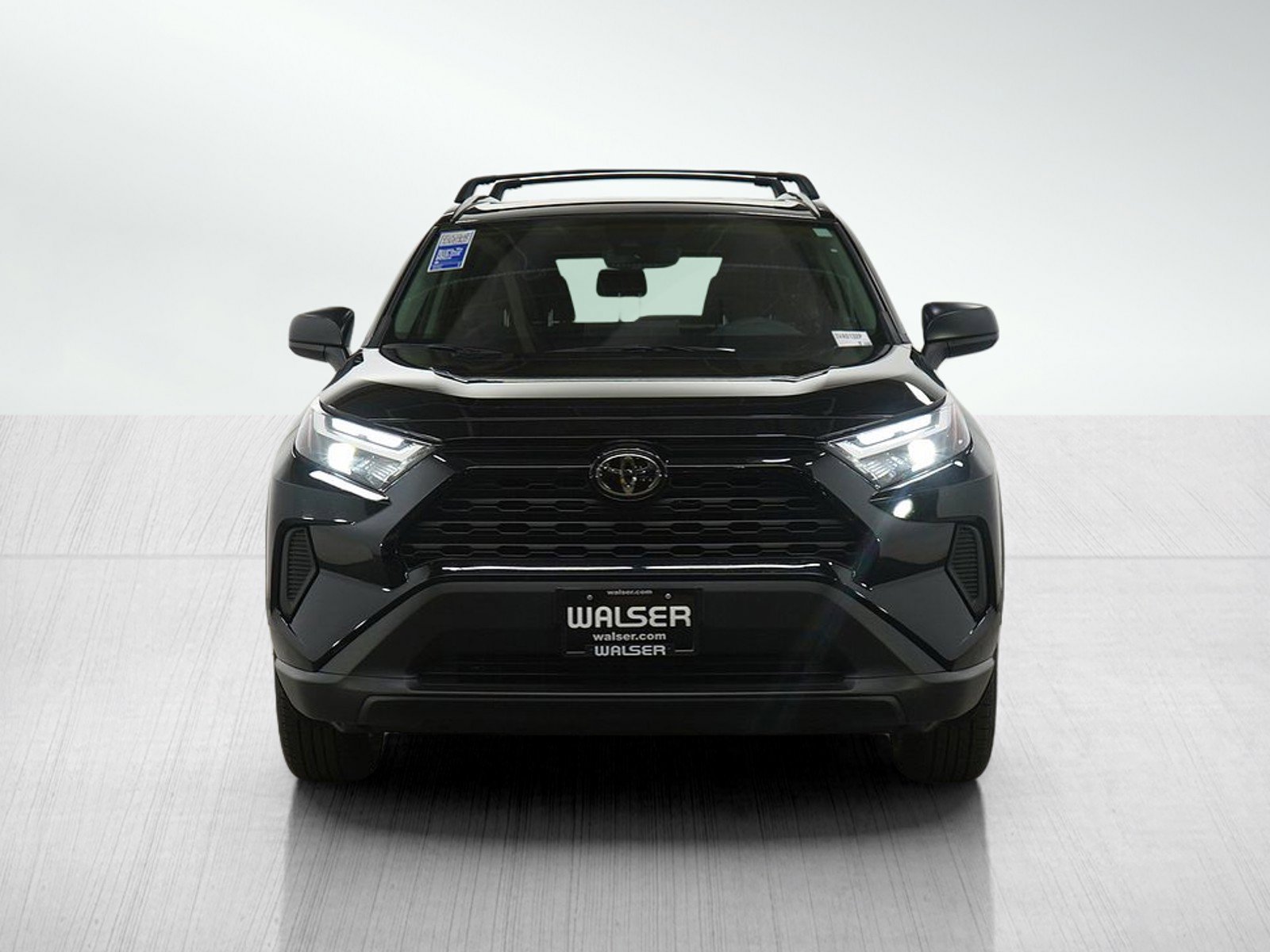 Used 2025 Toyota RAV4 LE AWD/4WD image 8