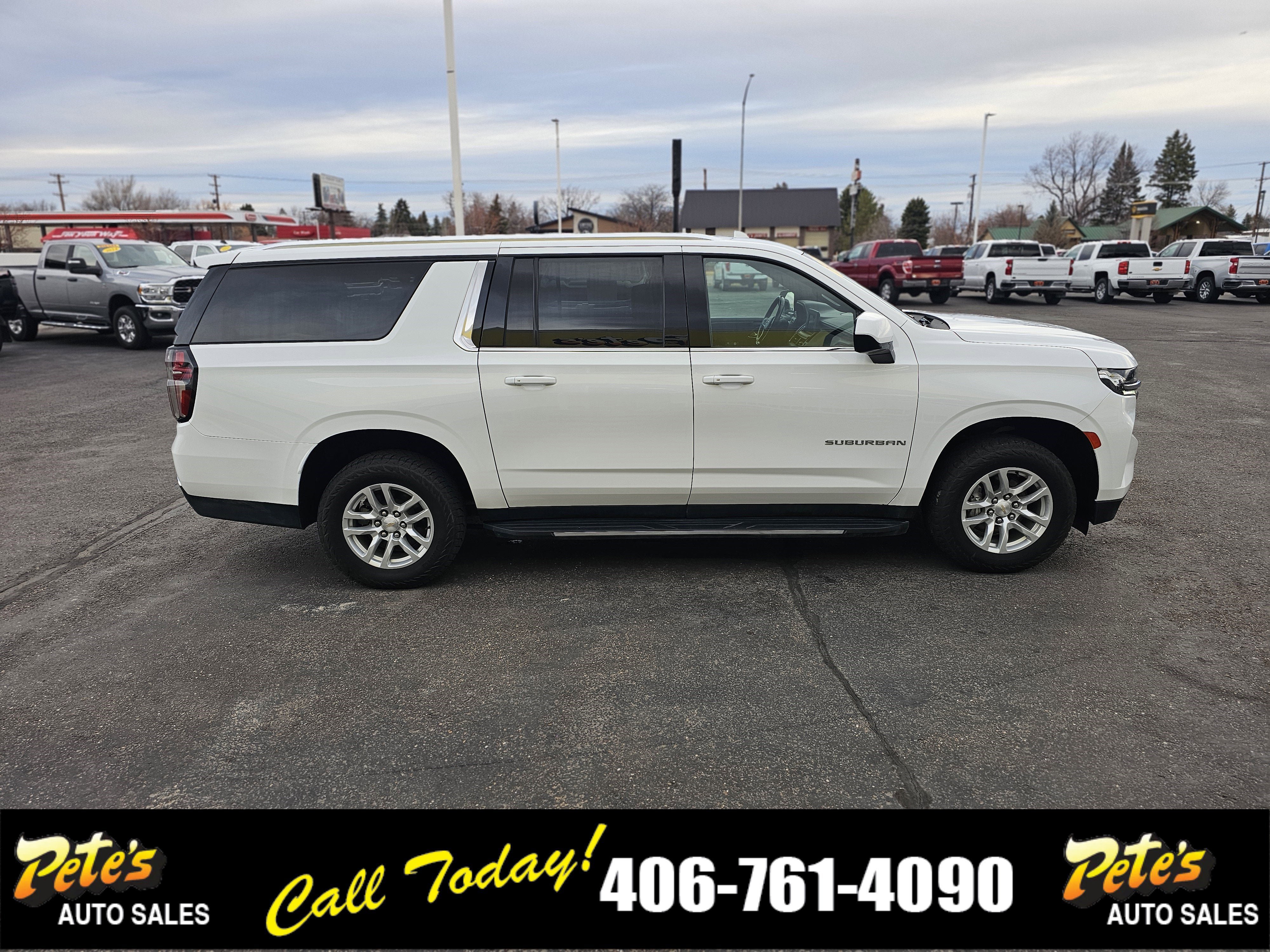 Used 2022 Chevrolet Suburban LS AWD/4WD image 5
