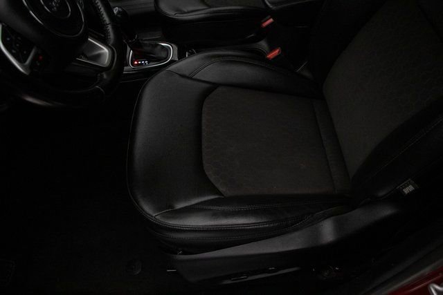 Used 2020 Jeep Compass Altitude image 28