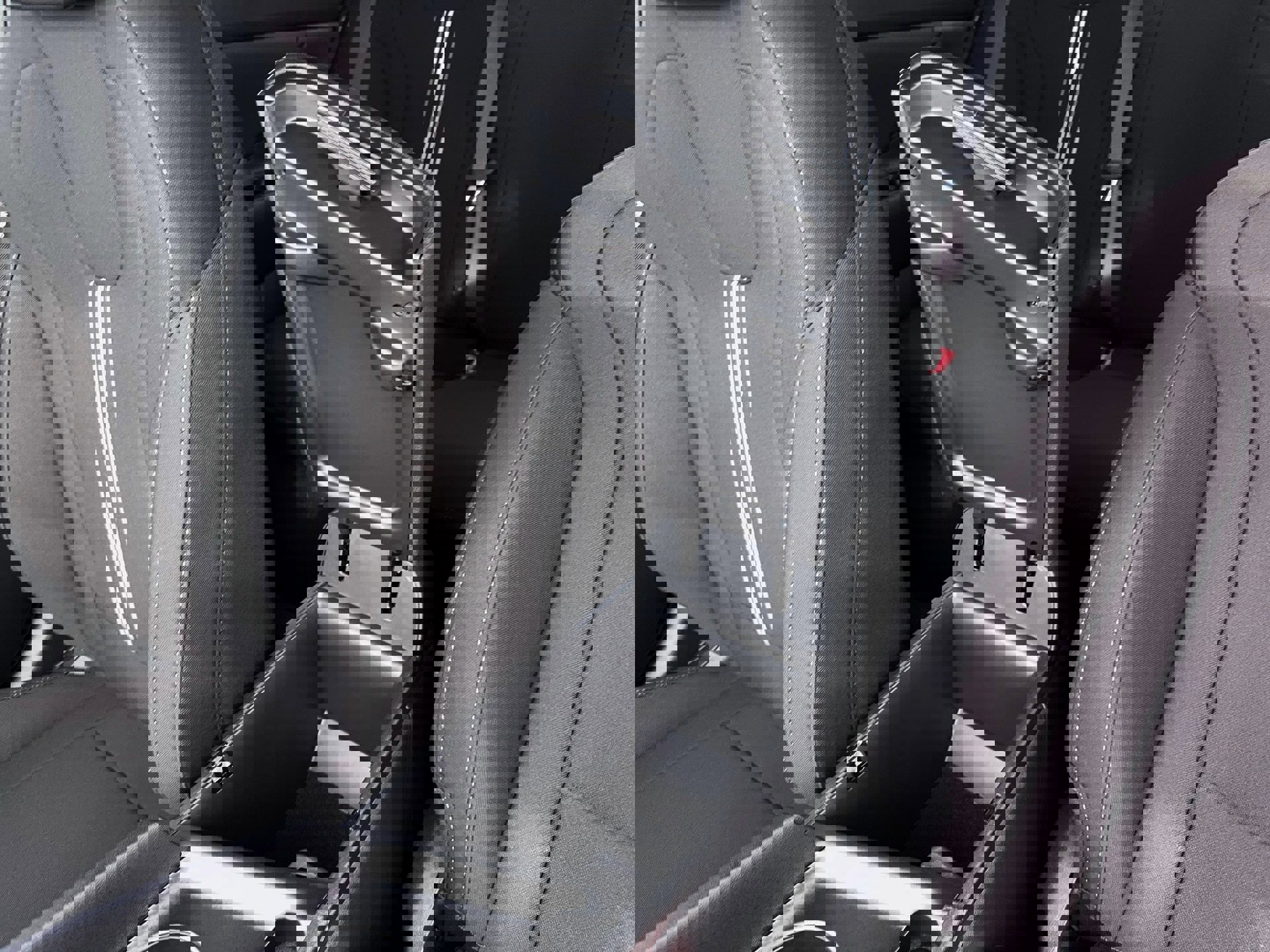 New 2026 Hyundai Elantra Sport w/ Cargo Package image 18