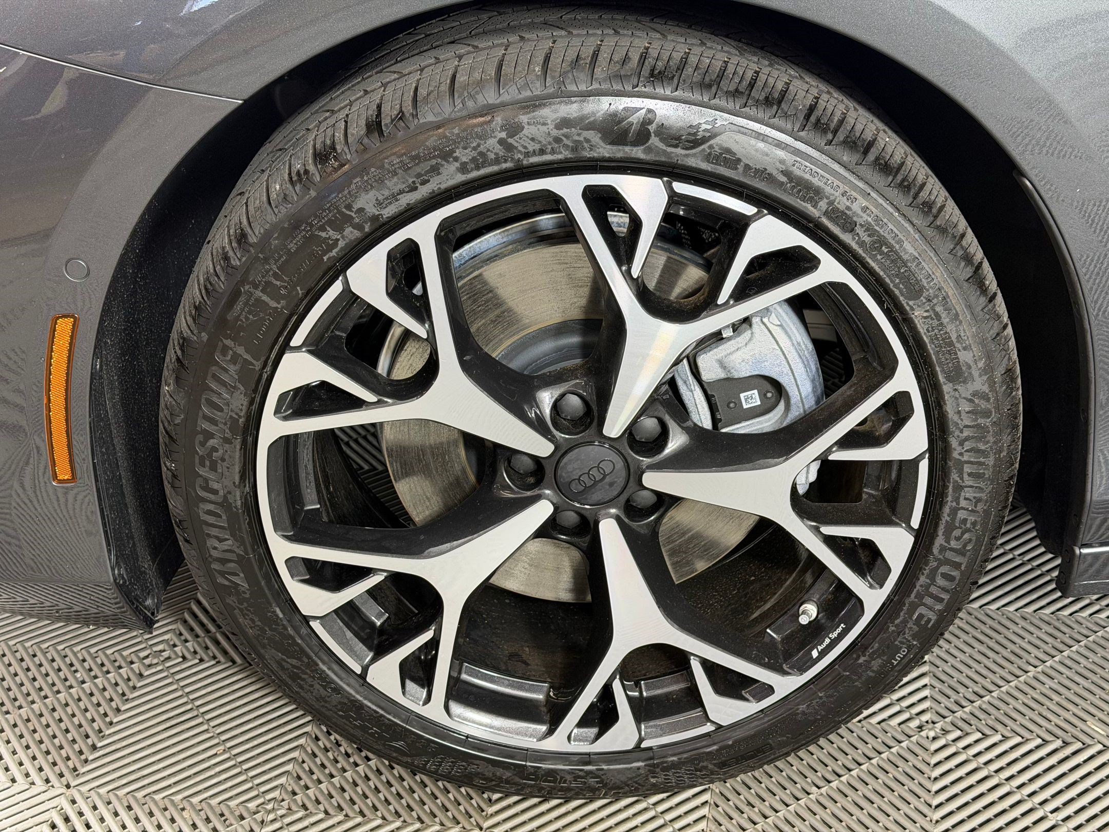 New 2026 Audi A6 Premium Plus AWD/4WD image 13