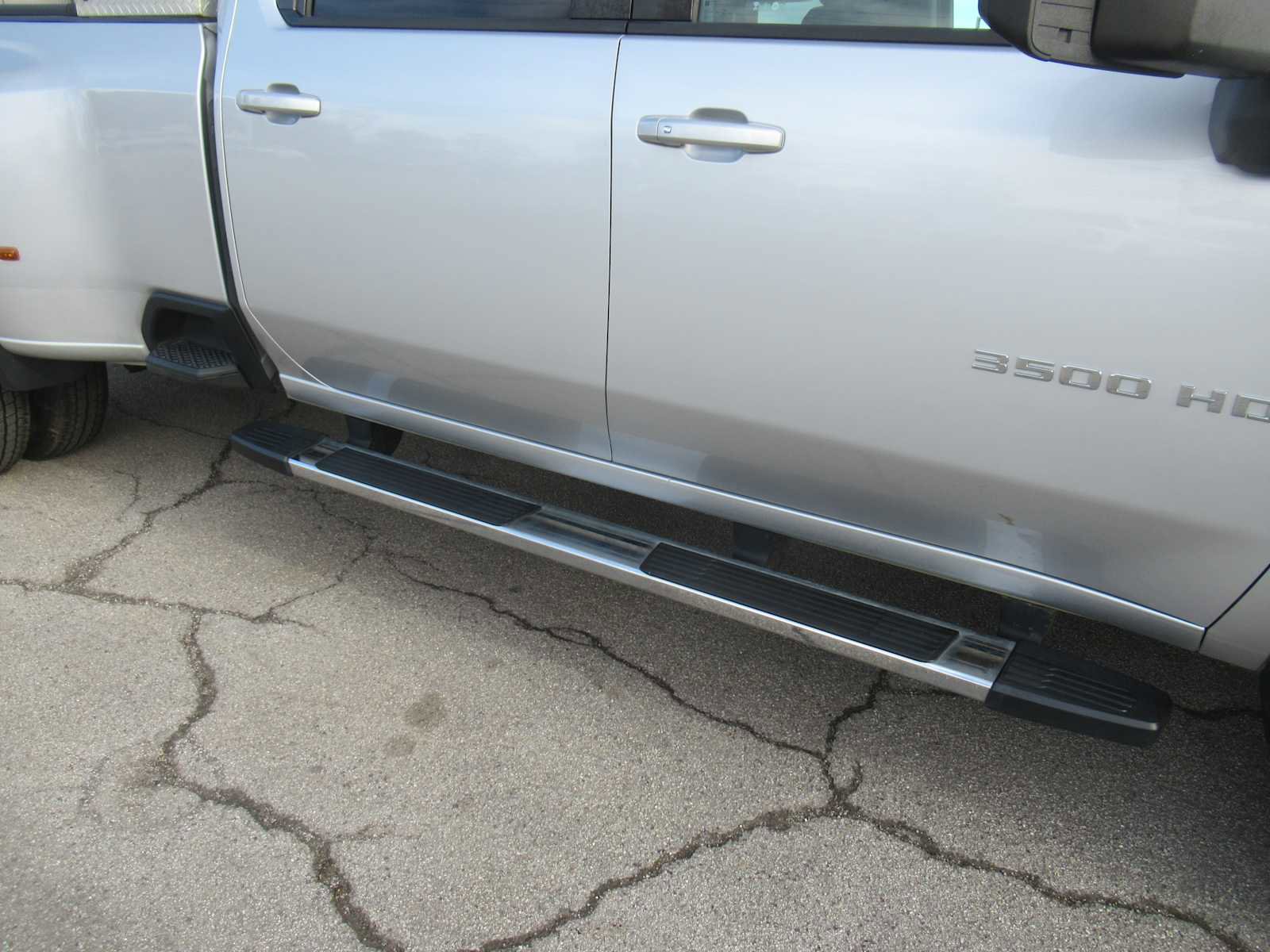 Used 2021 Chevrolet Silverado 3500 LT w/ All Star Edition image 8