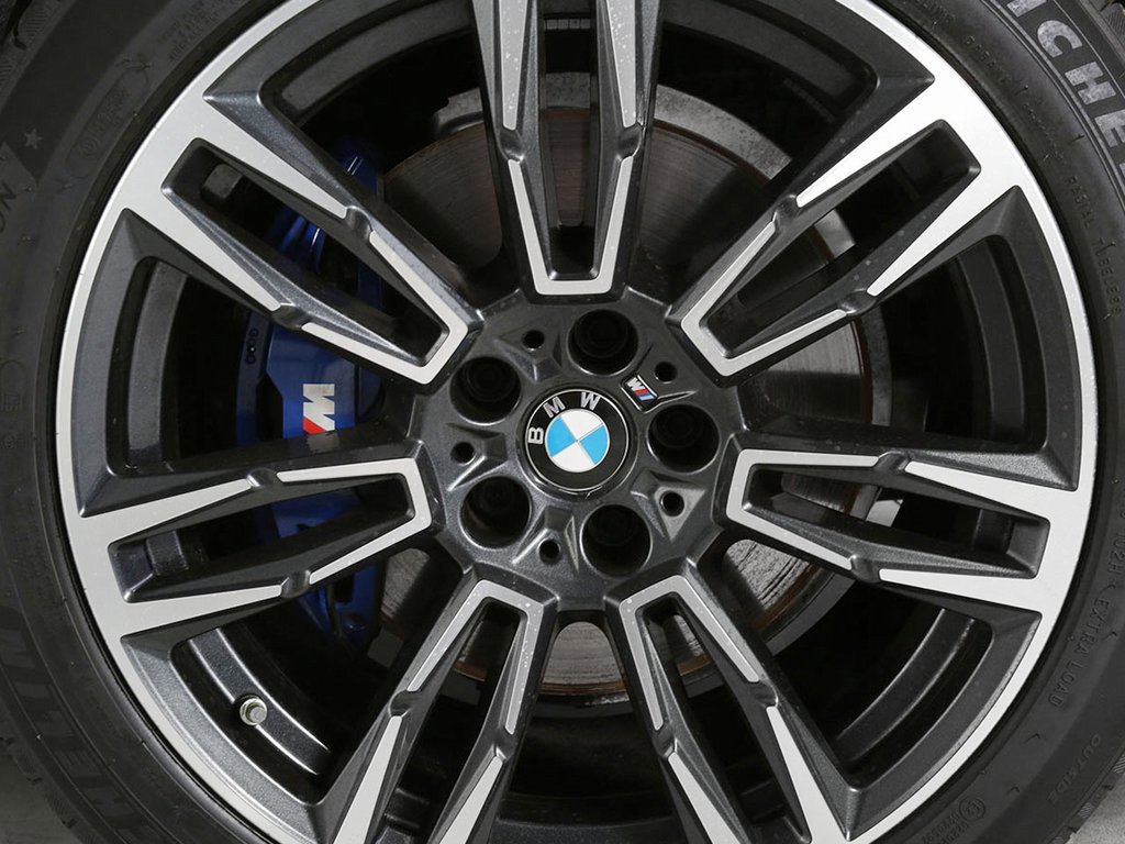 Used 2024 BMW 530i xDrive w/ M Sport Package image 13