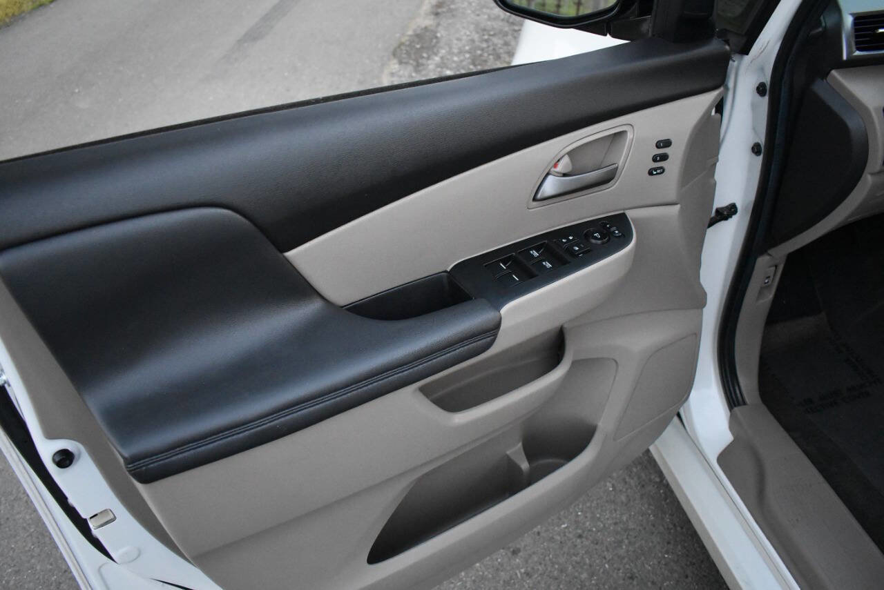 Used 2012 Honda Odyssey Touring image 50