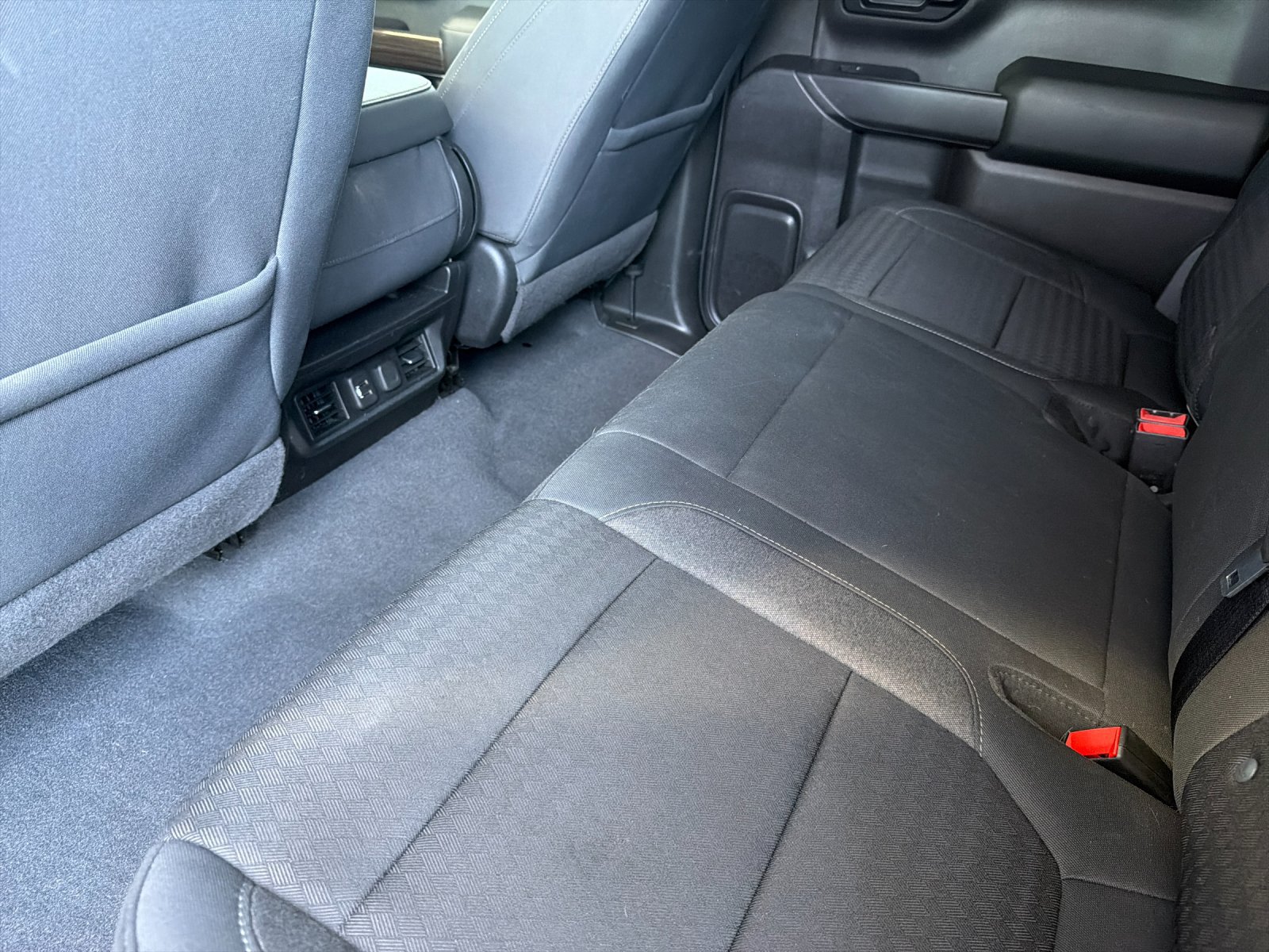 Used 2020 Chevrolet Silverado 1500 LT w/ All-Star Edition RWD image 14