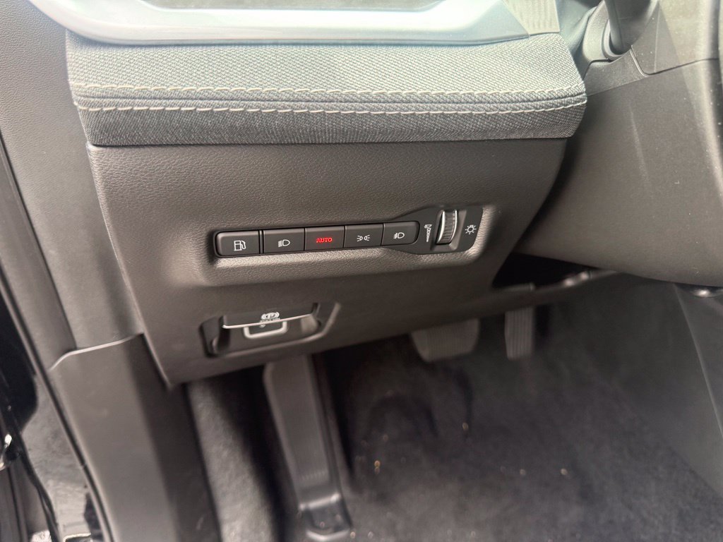 New 2026 Jeep Cherokee Laredo AWD/4WD image 15