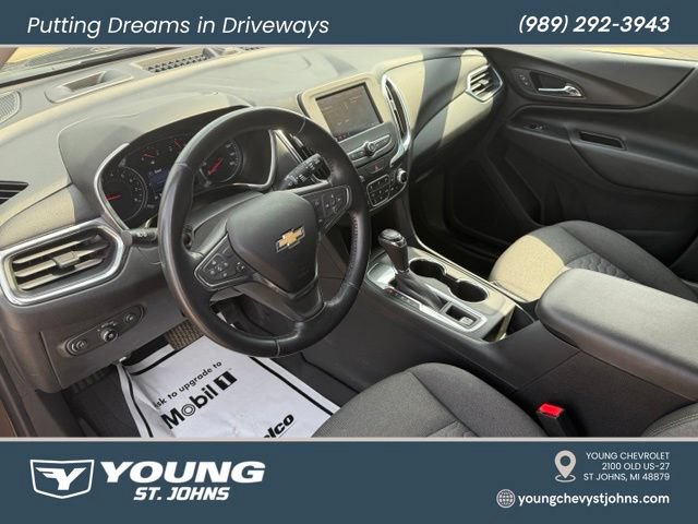 Used 2020 Chevrolet Equinox LT w/ Driver Convenience Package FWD image 18