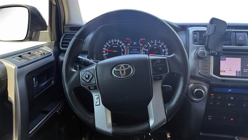 Used 2017 Toyota 4Runner Limited AWD/4WD image 13