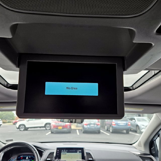 Used 2023 Honda Odyssey Touring image 30