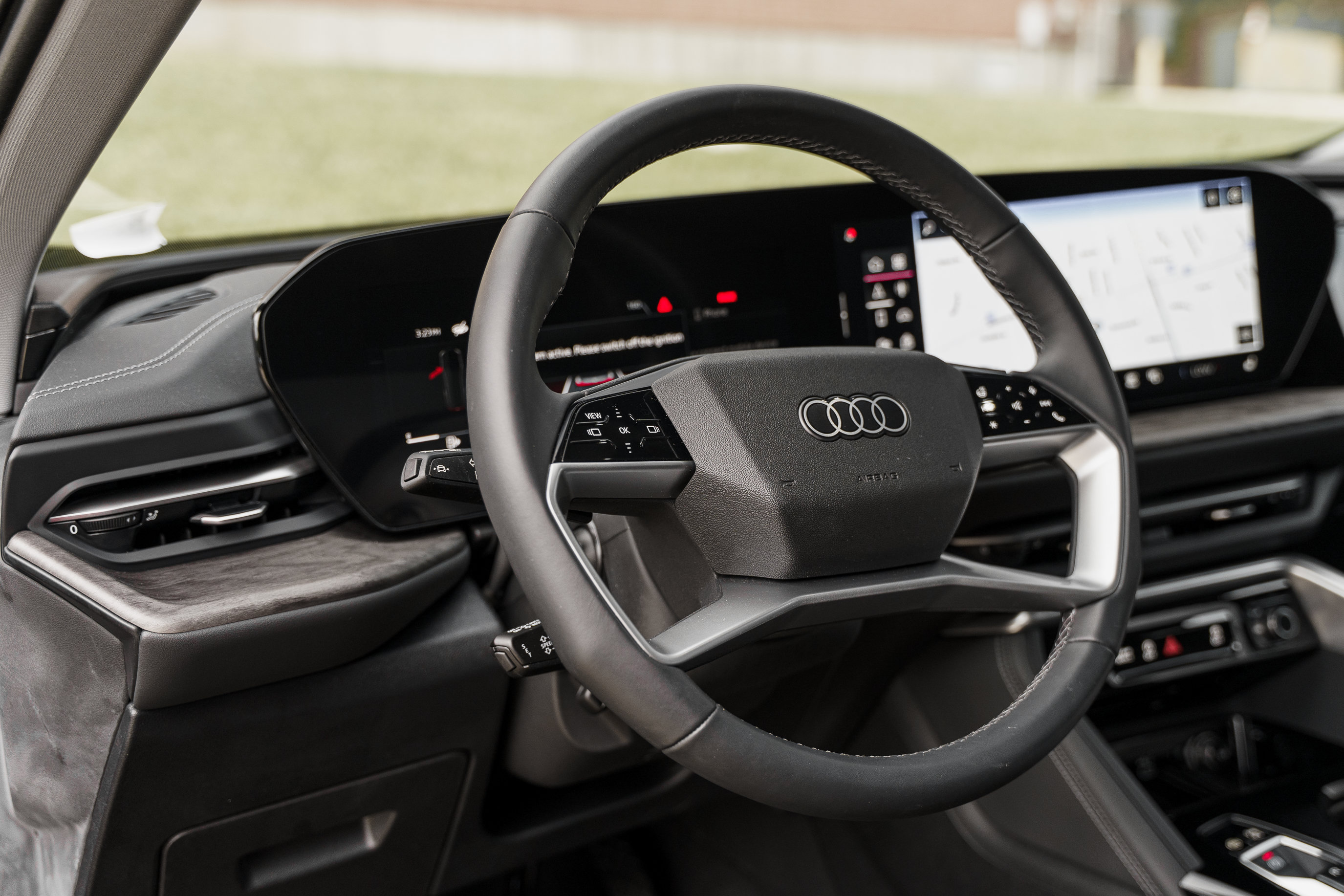 Certified 2025 Audi Q5 Premium AWD/4WD image 10
