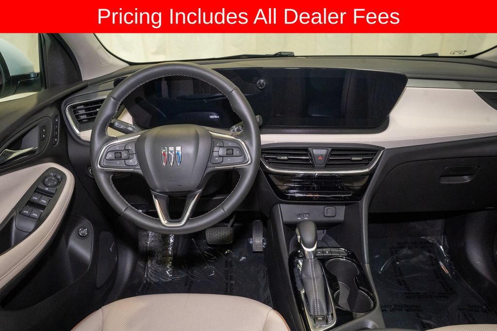 Used 2025 Buick Encore GX Avenir w/ Avenir Convenience Package FWD image 7