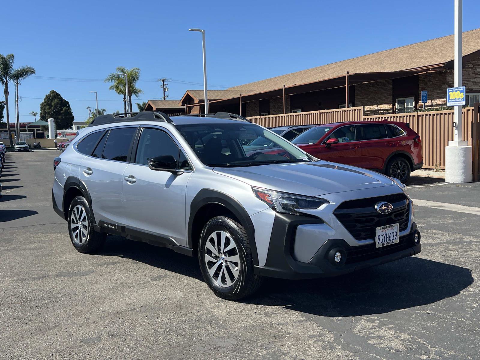 Used 2024 Subaru Outback Premium AWD/4WD image 27
