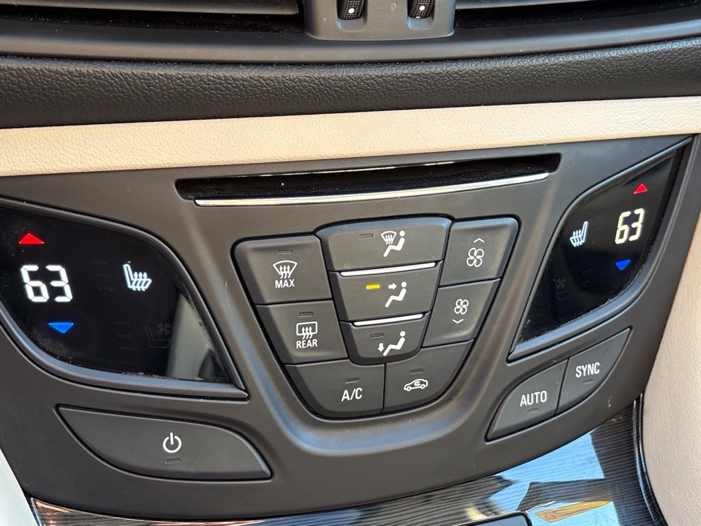 Used 2016 Buick Envision Premium AWD/4WD image 17
