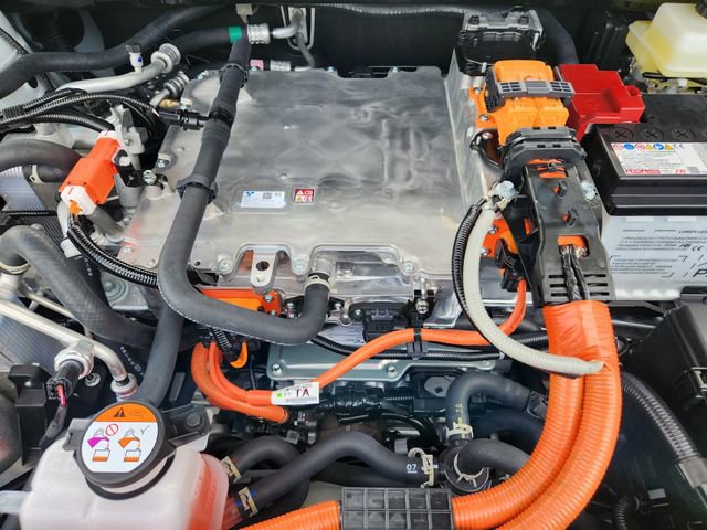 New 2026 Toyota C-HR AWD/4WD image 24