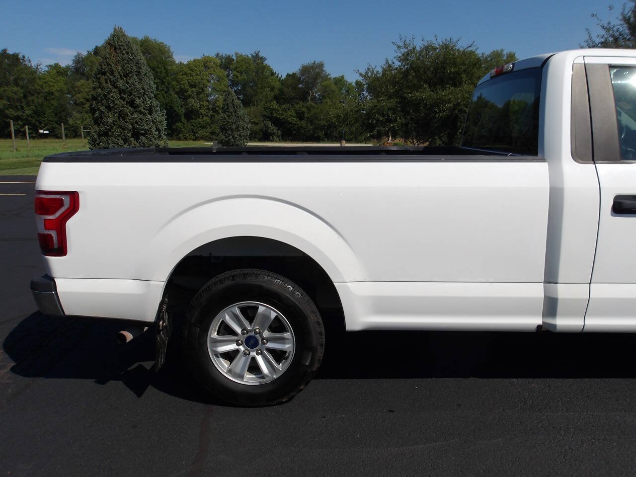 Used 2019 Ford F150 XL w/ Equipment Group 101A Mid RWD image 37