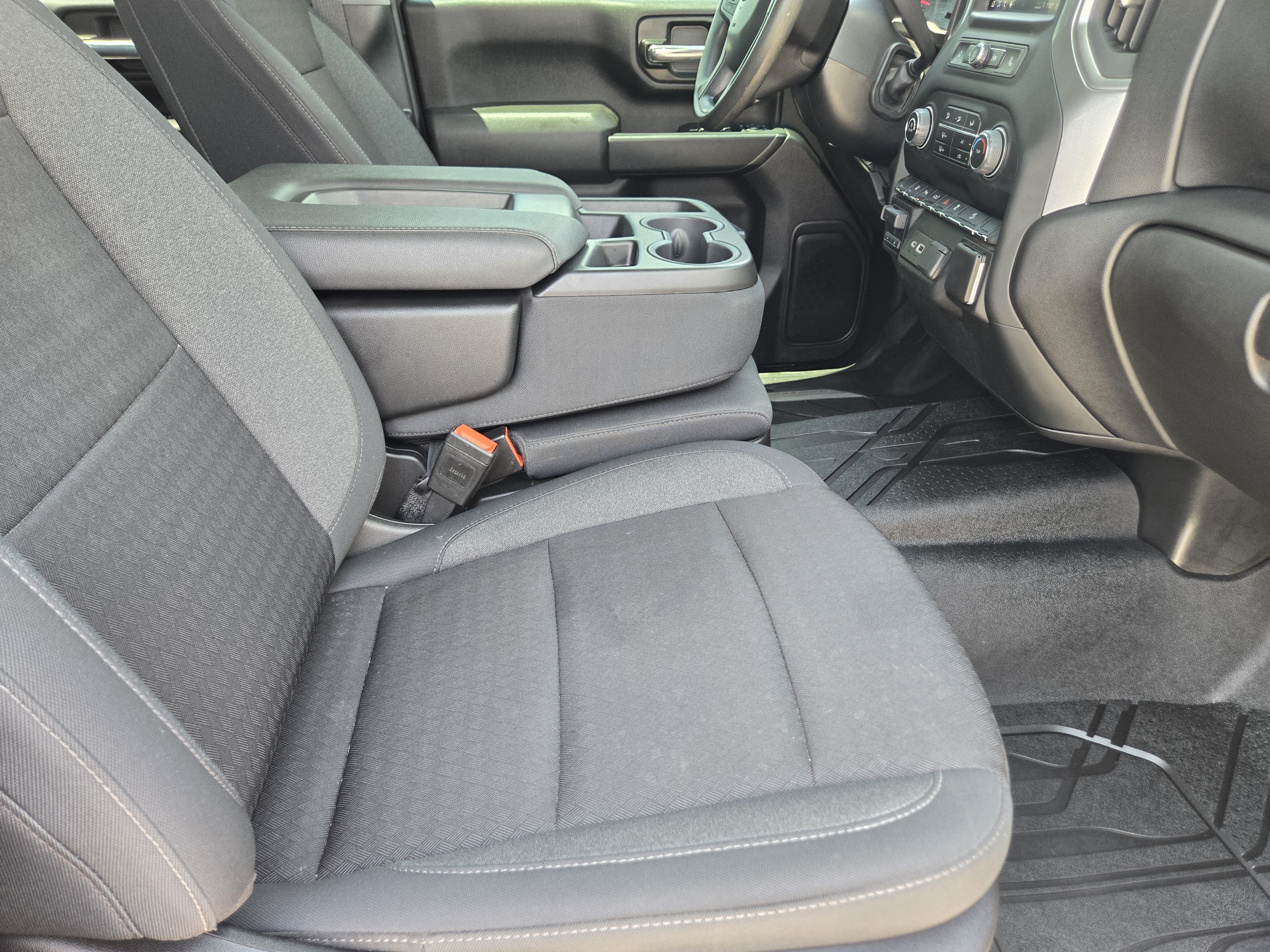 Used 2024 Chevrolet Silverado 2500 Custom w/ Custom Value Package AWD/4WD image 16