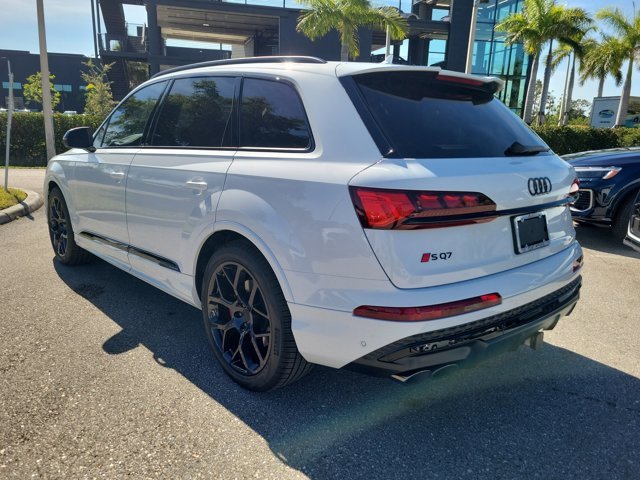 New 2026 Audi SQ7 Prestige image 4