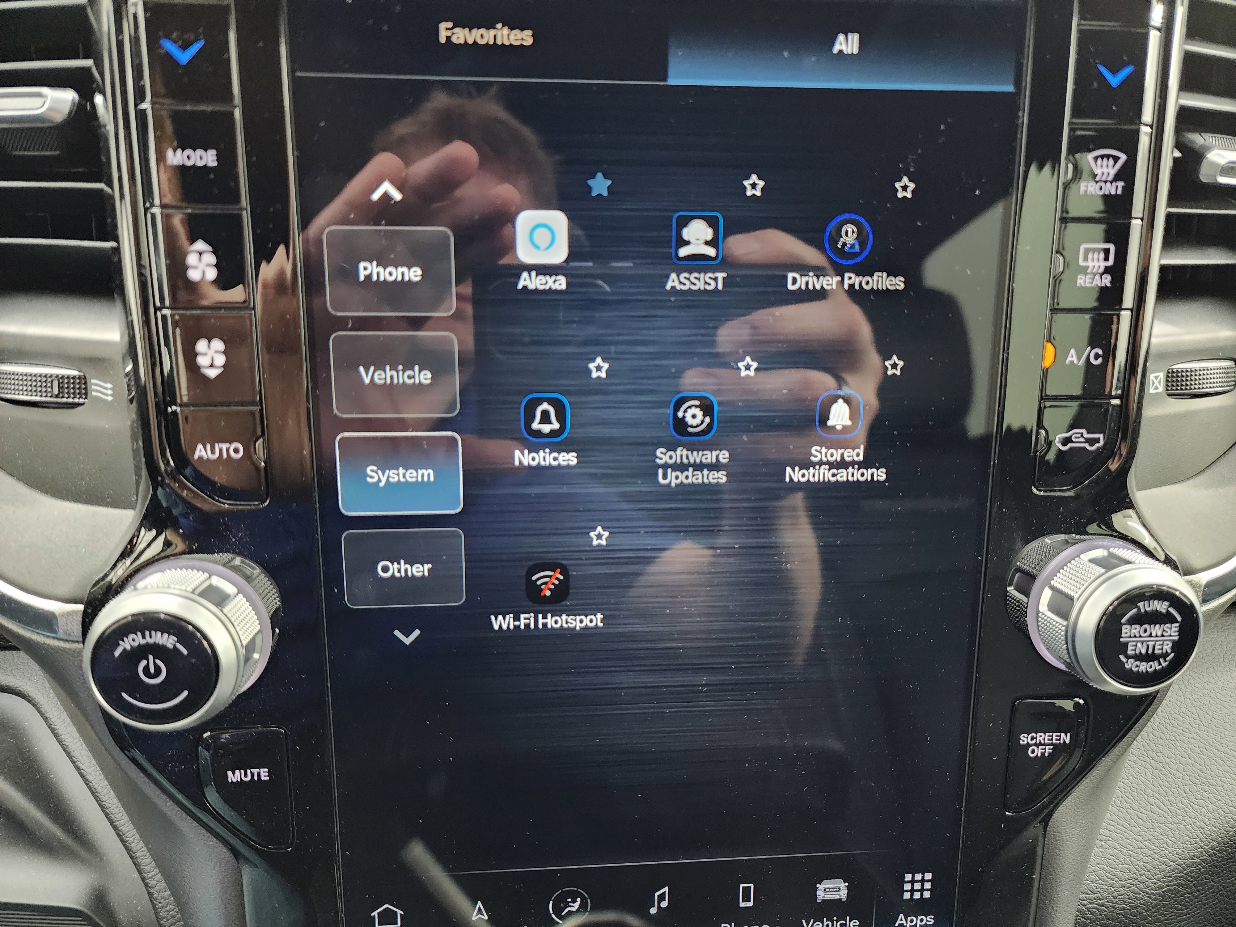 Used 2024 RAM 2500 Laramie w/ Night Edition image 63