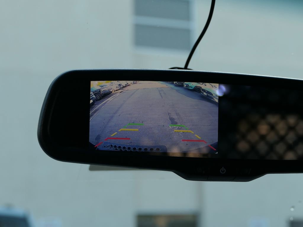 Used 2013 Ford E-150 and Econoline 150 Commercial image 21