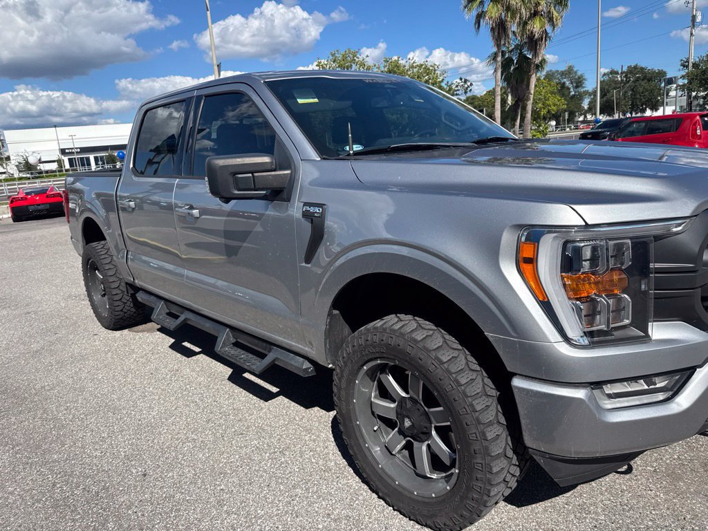 Used 2022 Ford F150 XLT w/ Equipment Group 302A High AWD/4WD image 3