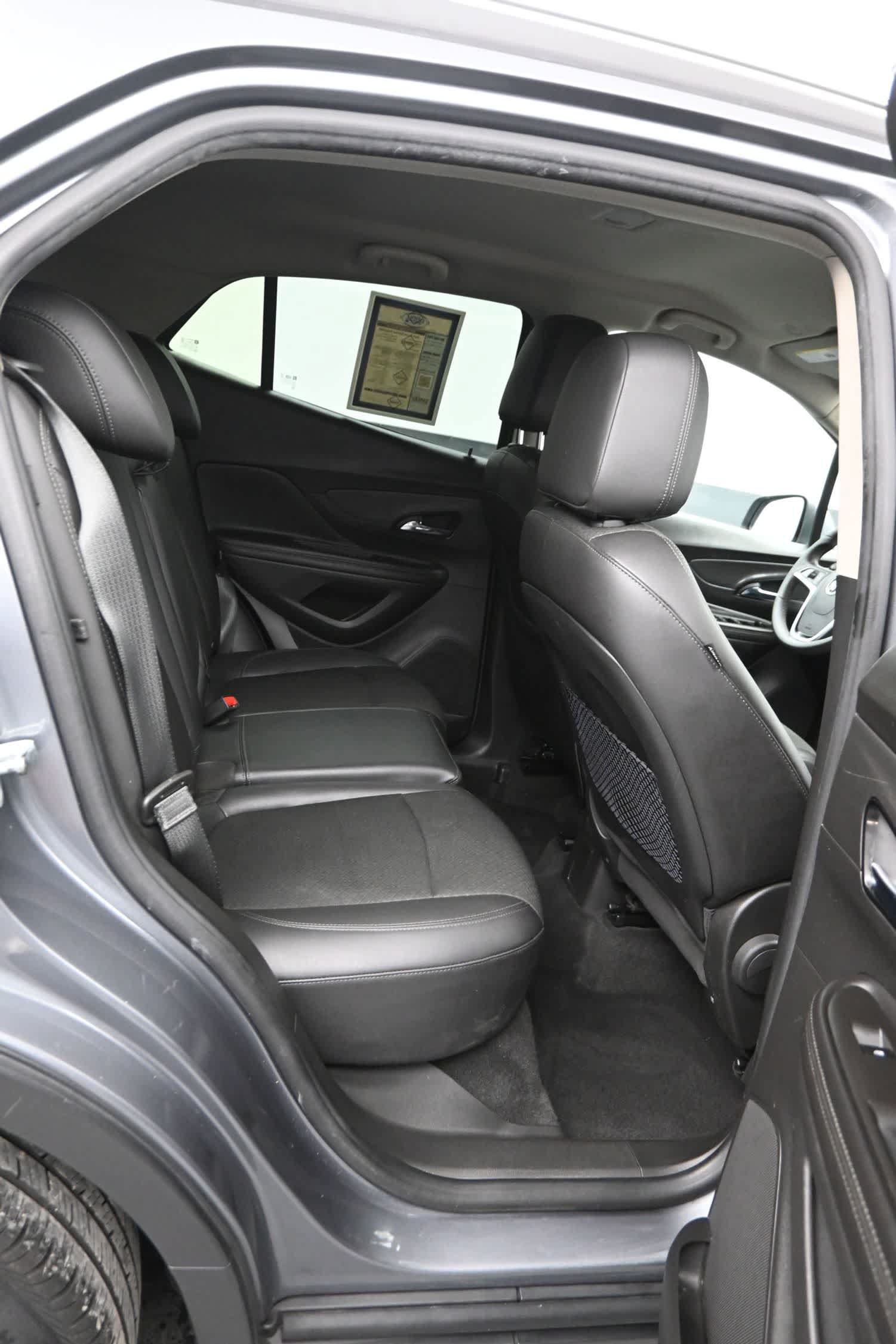 Used 2014 Chevrolet Tahoe LT w/ Luxury Package RWD image 12