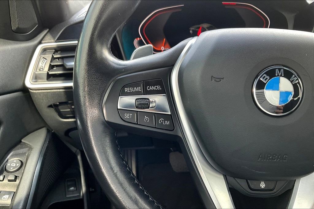 Used 2019 BMW 330i xDrive Sedan w/ Convenience Package image 11