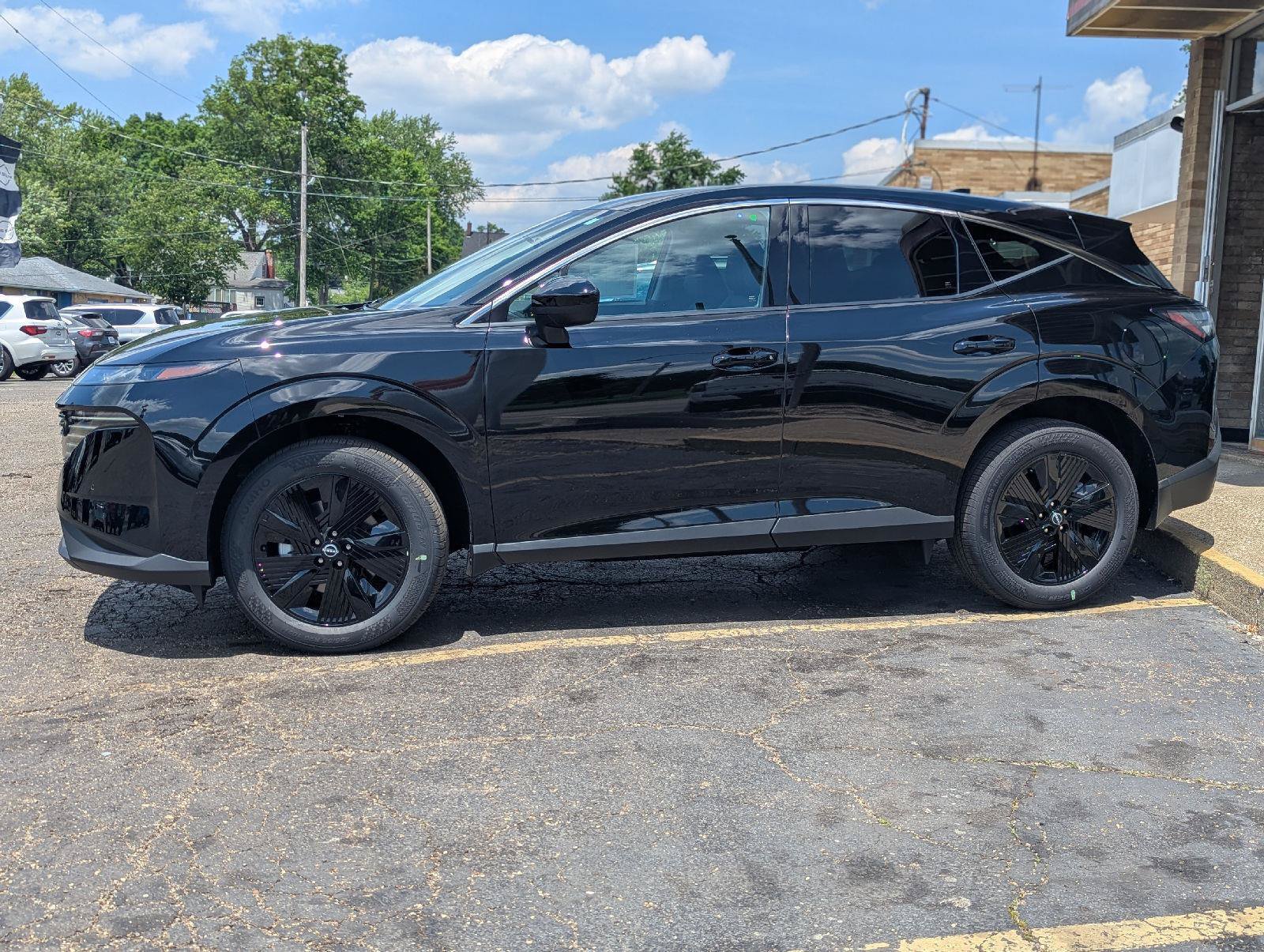 New 2026 Nissan Murano SV AWD/4WD image 11