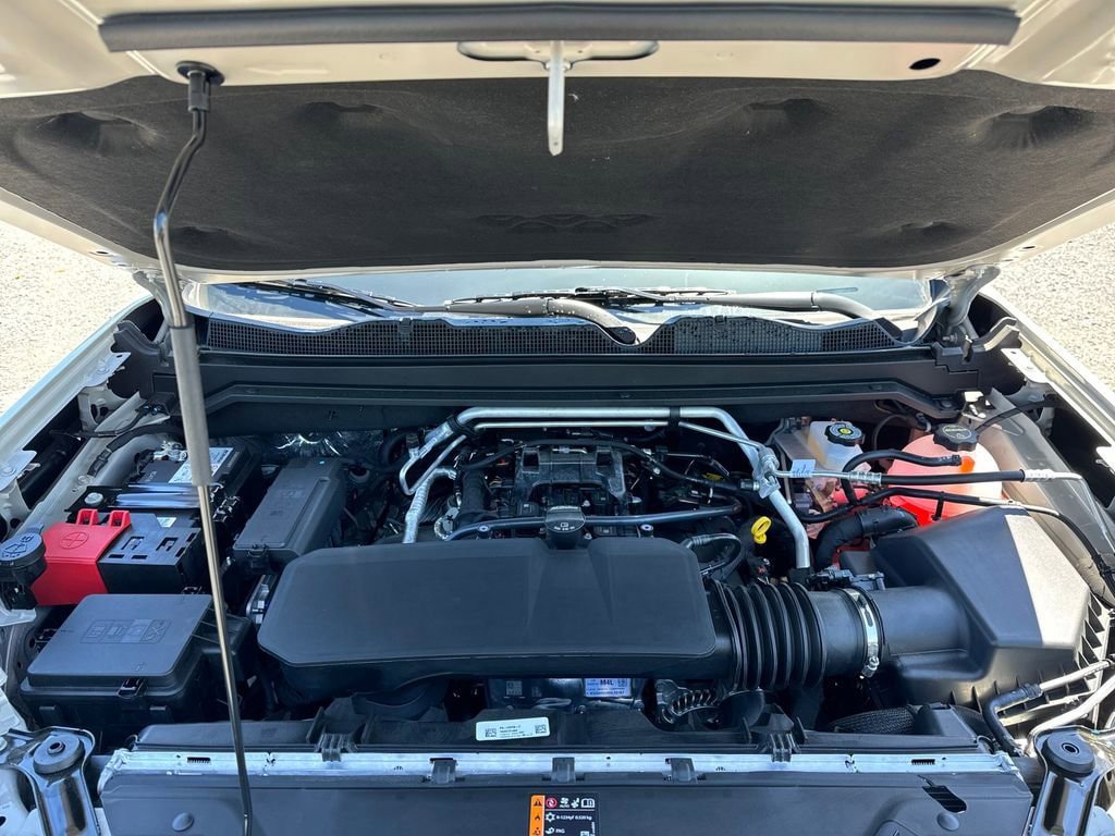 New 2026 GMC Canyon AT4 w/ AT4 Premium Package AWD/4WD image 17