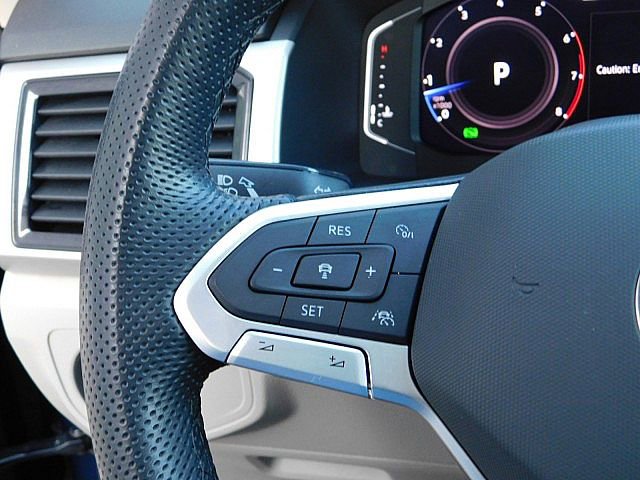 Used 2023 Volkswagen Atlas SEL Premium image 29