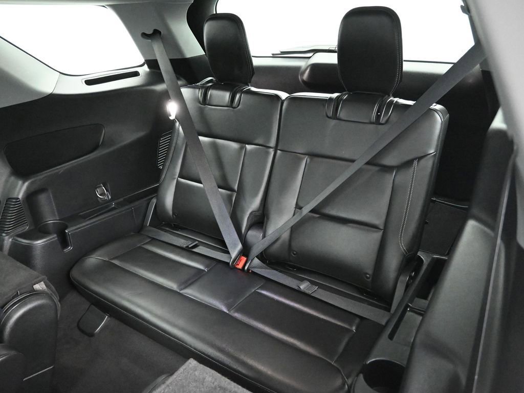 Certified 2023 Ford Explorer XLT w/ Equipment Group 202A image 25