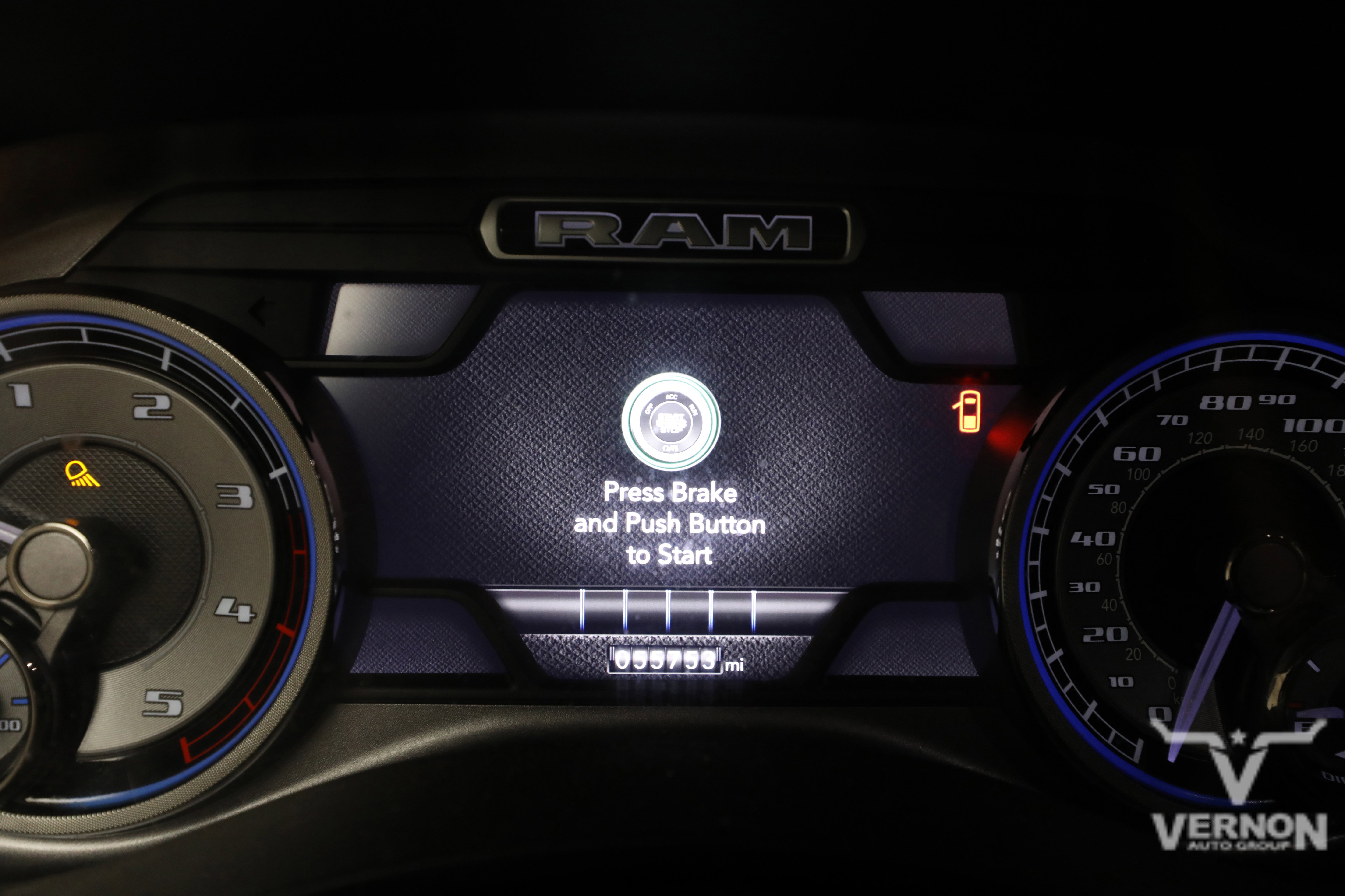 Used 2019 RAM 3500 Limited image 9