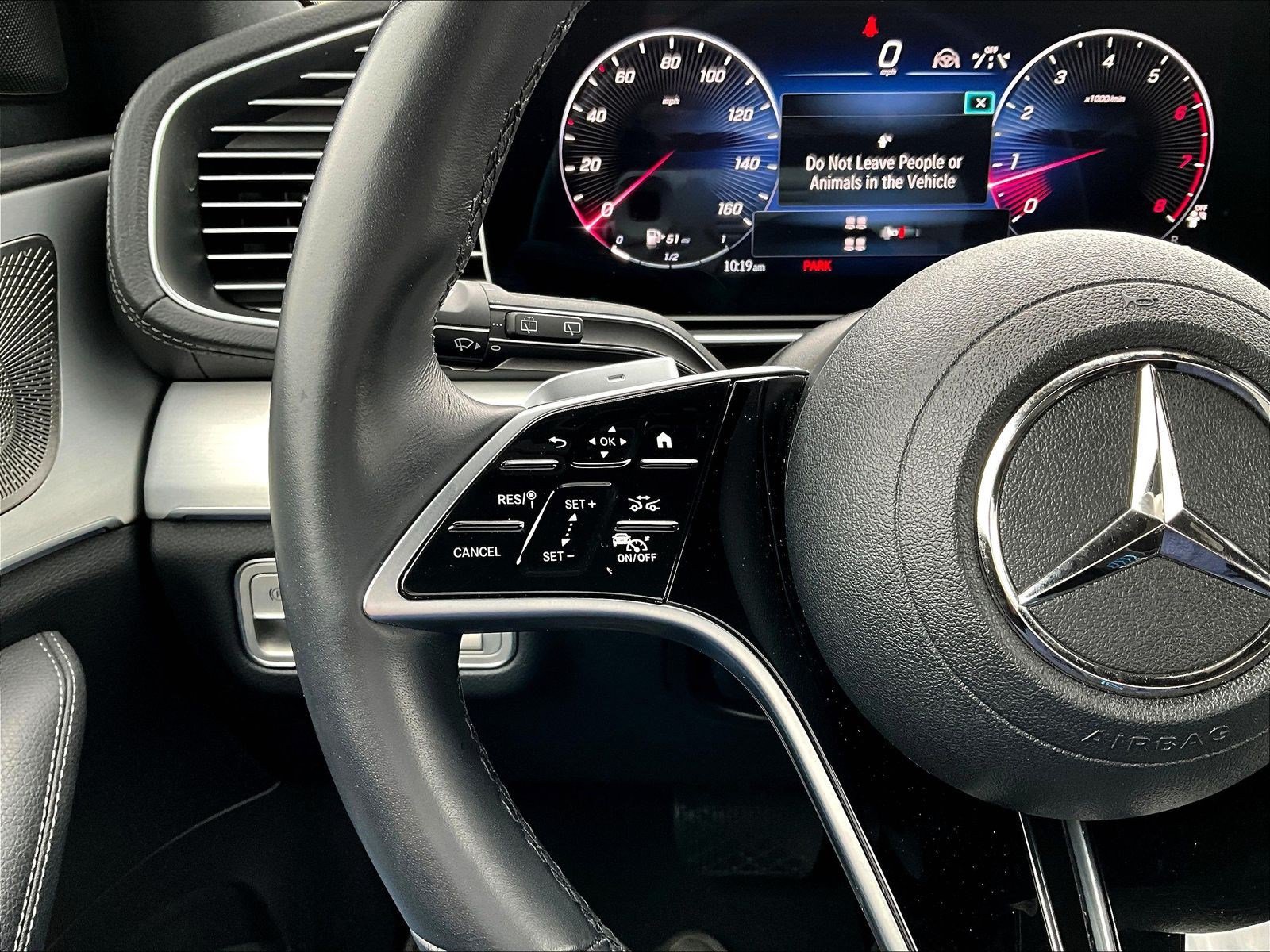 Used 2025 Mercedes-Benz GLS 450 4MATIC image 10