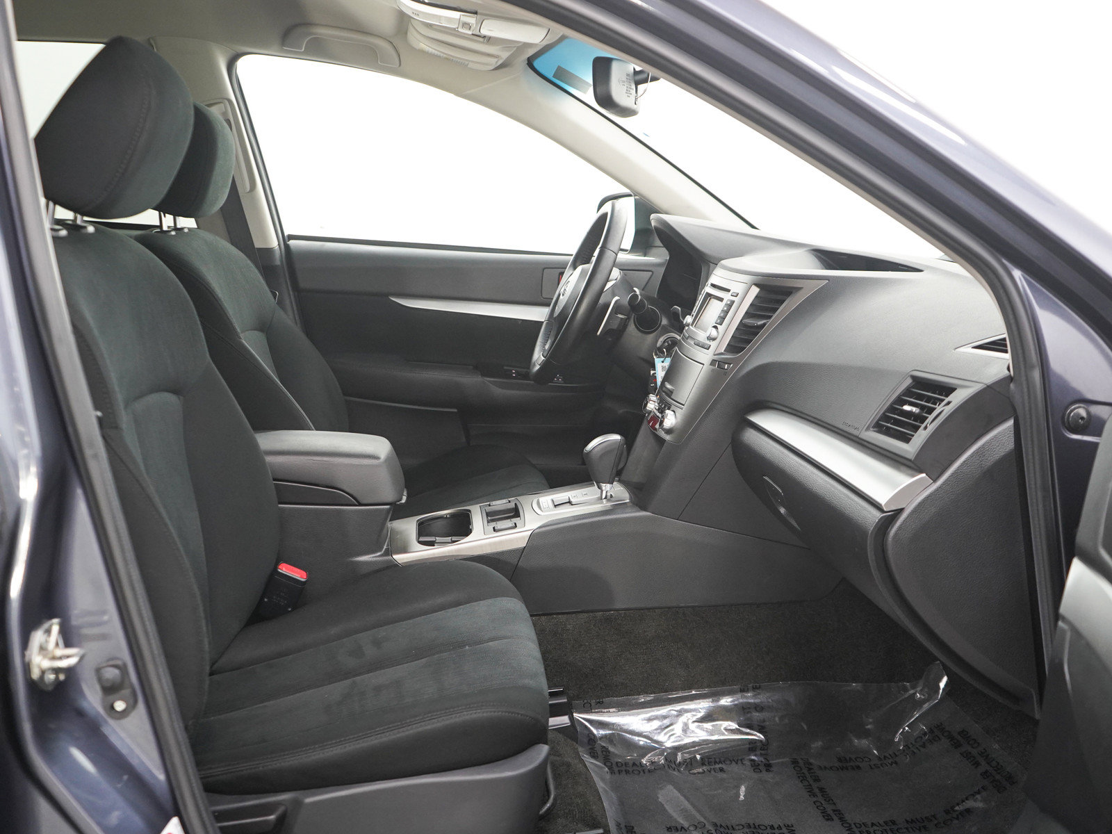 Used 2014 Subaru Outback 2.5i Premium AWD/4WD image 11