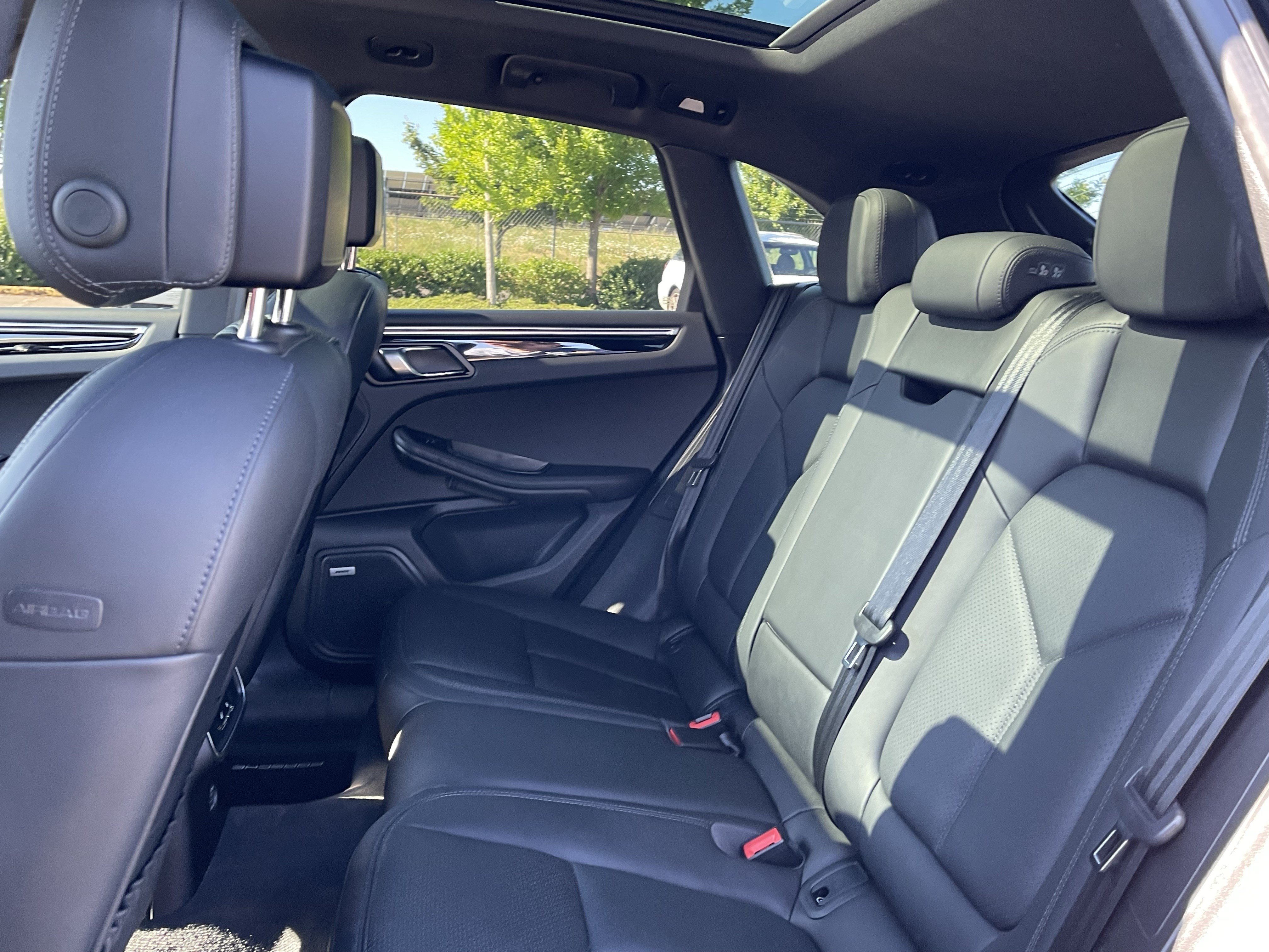 Used 2019 Porsche Macan S AWD/4WD image 15