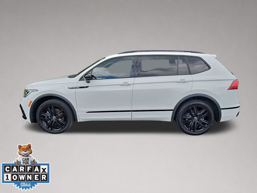 Used 2022 Volkswagen Tiguan SE R-Line AWD/4WD image 7