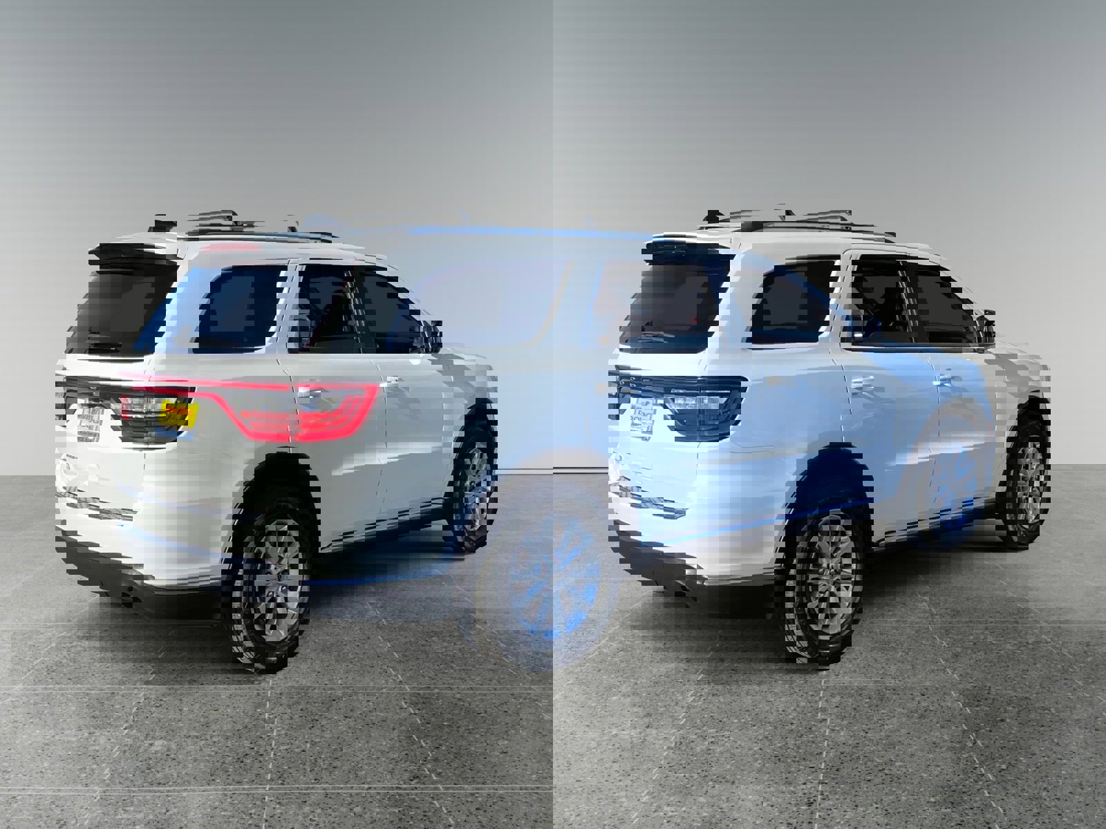 Used 2023 Dodge Durango SXT image 5