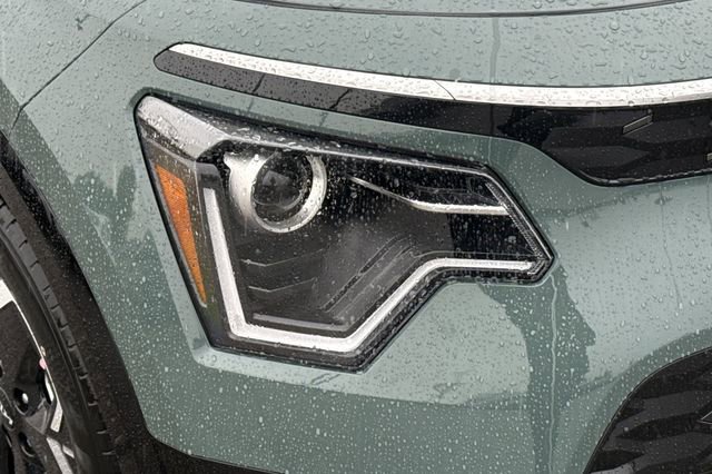 New 2026 Kia Niro Wind FWD image 33