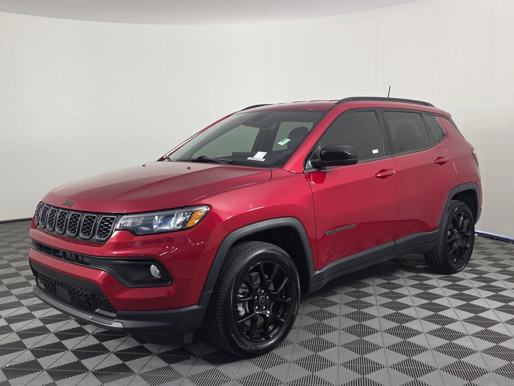 Used 2025 Jeep Compass Latitude w/ Altitude Special Edition AWD/4WD image 2