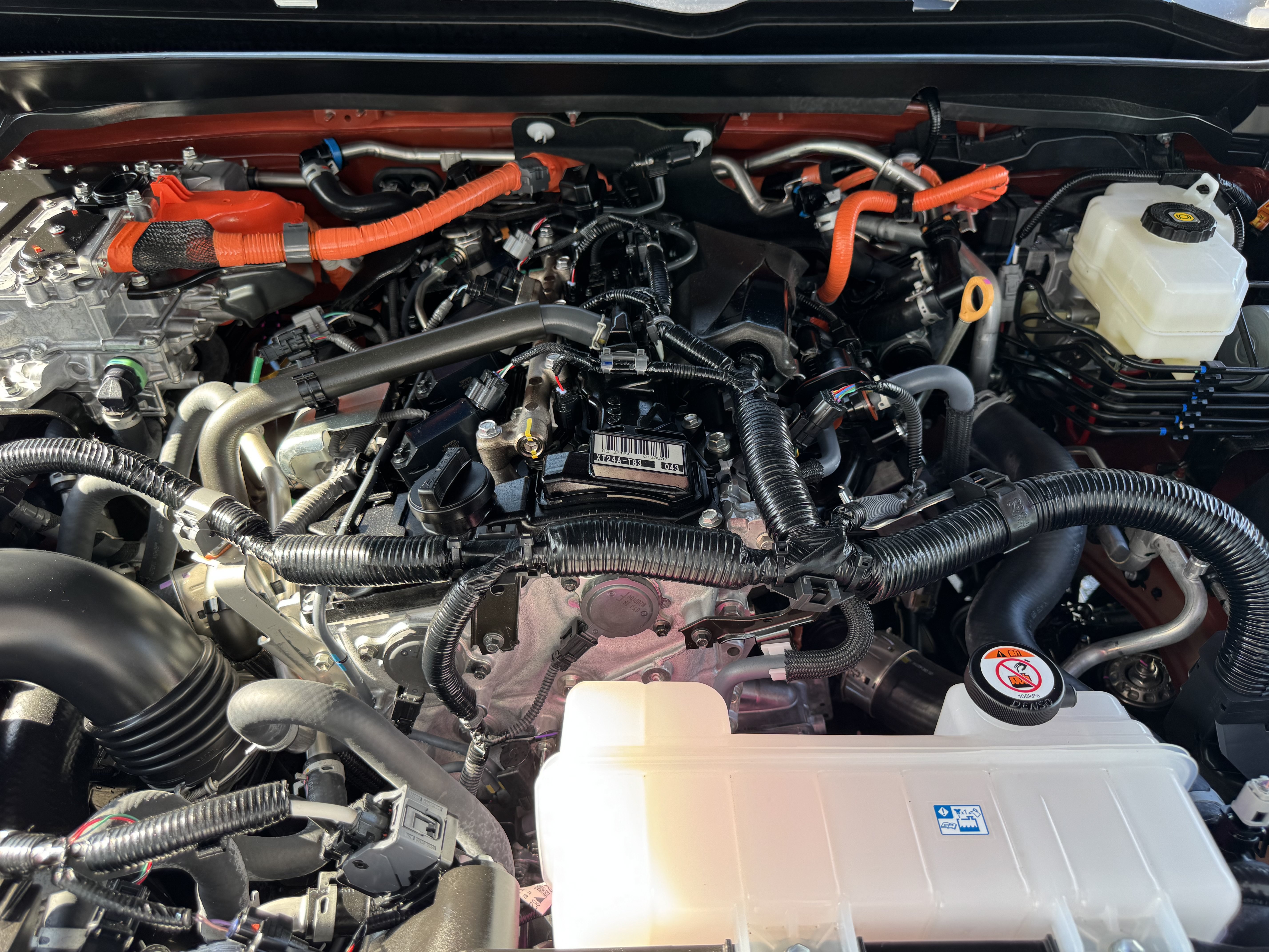 Used 2025 Toyota Tacoma TRD Sport w/ TRD Sport Premium Package AWD/4WD image 34