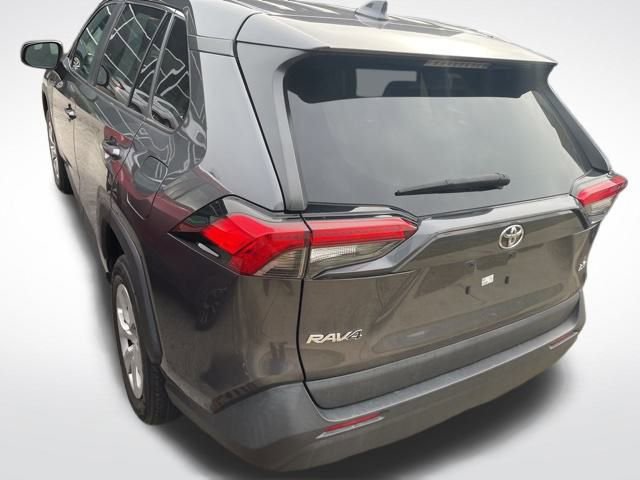 Used 2023 Toyota RAV4 LE image 6