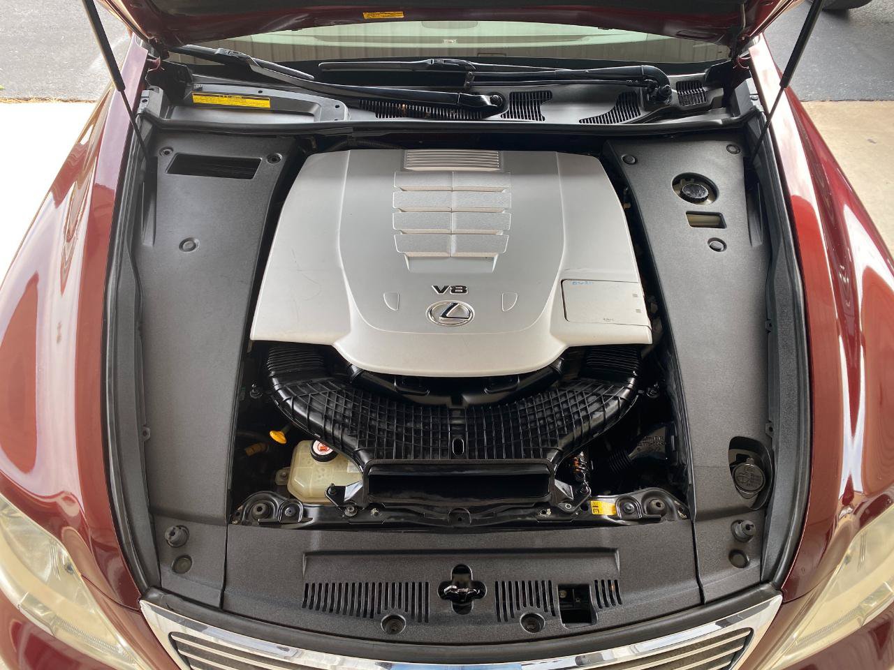 Used 2008 Lexus LS 460 RWD image 8