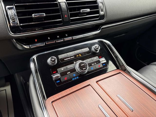 Certified 2022 Lincoln Navigator L Reserve image 33