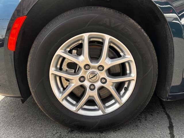 Used 2025 Chrysler Pacifica Select FWD image 35