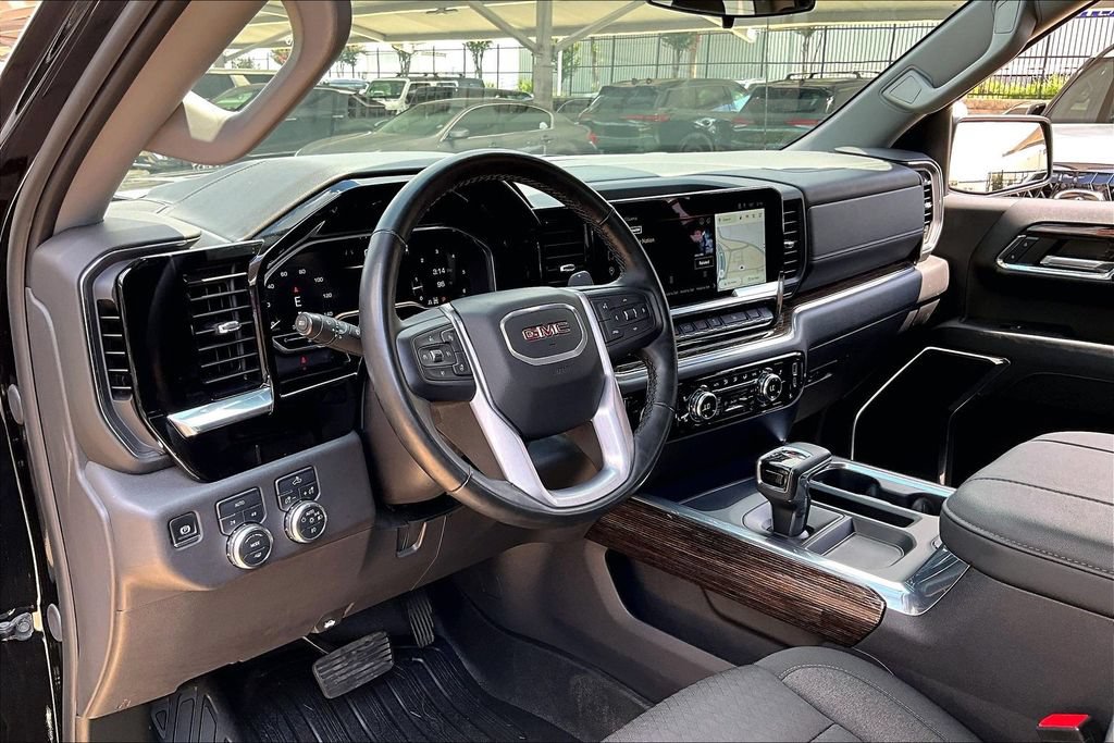 Used 2024 GMC Sierra 1500 Elevation AWD/4WD image 17