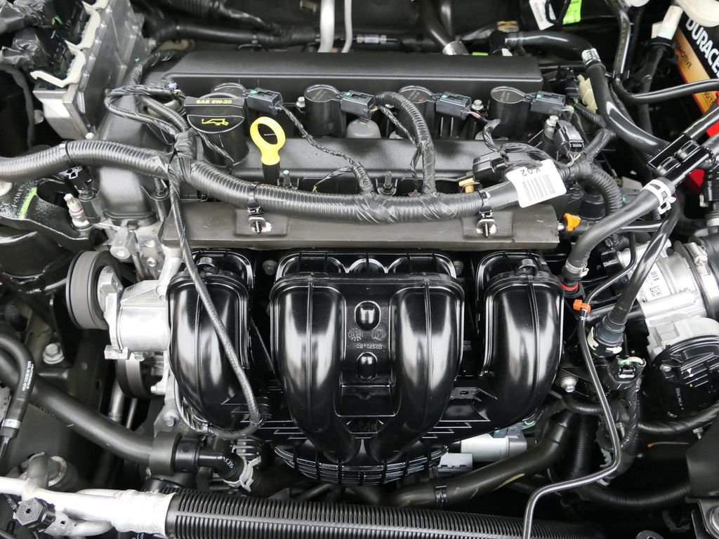 Used 2015 Ford Fusion SE w/ Equipment Group 201A image 30