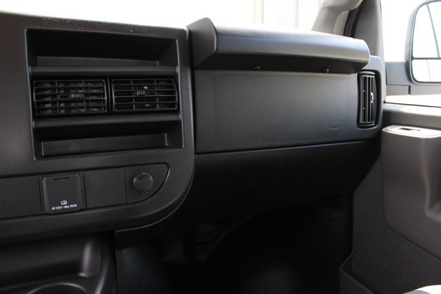 New 2026 GMC Savana 2500 w/ Driver Convenience Package RWD image 16
